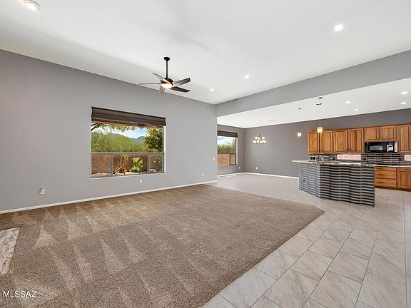 Oro Valley, Arizona, 85755, United States, 3 Bedrooms Bedrooms, ,2 BathroomsBathrooms,Residential,Forsale,1963528