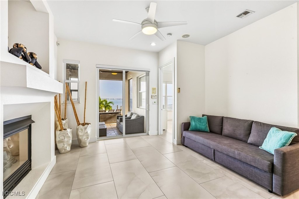 Cape Coral, Florida, 33904, United States, 5 Bedrooms Bedrooms, ,5.5 BathroomsBathrooms,Residential,Forsale,1971934