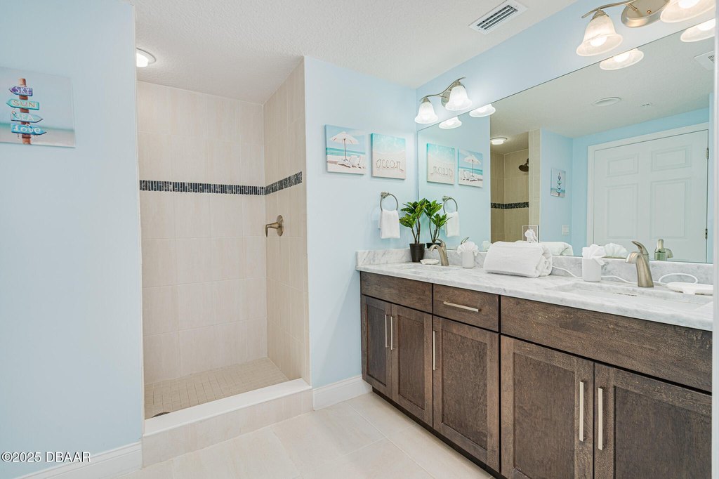 Daytona Beach Shores, Florida, 32118, United States, 3 Bedrooms Bedrooms, ,2 BathroomsBathrooms,Residential,Forsale,1990151