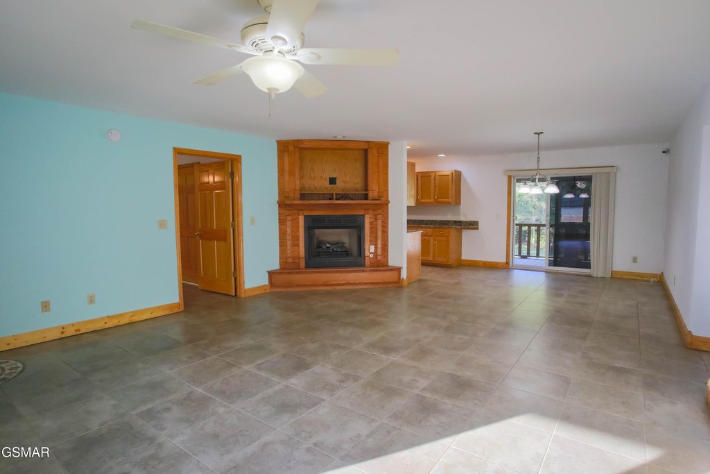 Sevierville, Tennessee, 37862, United States, 3 Bedrooms Bedrooms, ,2 BathroomsBathrooms,Residential,Forsale,1973584