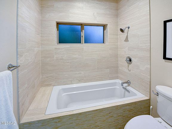 Tucson, Arizona, 85718, United States, 4 Bedrooms Bedrooms, ,3 BathroomsBathrooms,Residential,Forsale,1963534