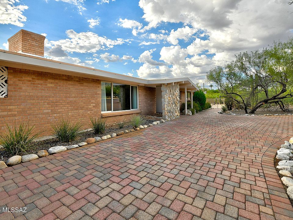 Tucson, Arizona, 85718, United States, 4 Bedrooms Bedrooms, ,2 BathroomsBathrooms,Residential,Forsale,1963537