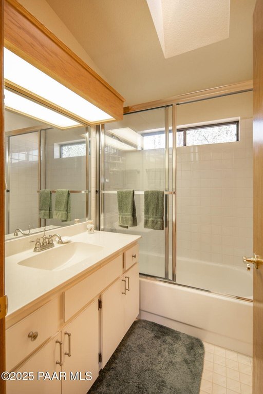 Prescott, Arizona, 86303, United States, 3 Bedrooms Bedrooms, ,4 BathroomsBathrooms,Residential,Forsale,2011236