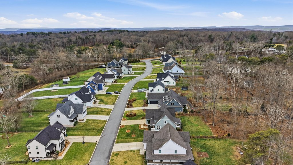 Signal Mountain, Tennessee, 37377, United States, 4 Bedrooms Bedrooms, ,3.5 BathroomsBathrooms,Residential,Forsale,2011259