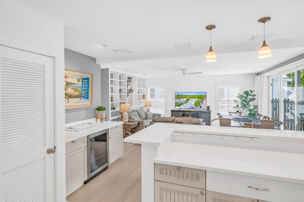 Key West, Florida, 33040, United States, 3 Bedrooms Bedrooms, ,3.5 BathroomsBathrooms,Residential,Forsale,2004350