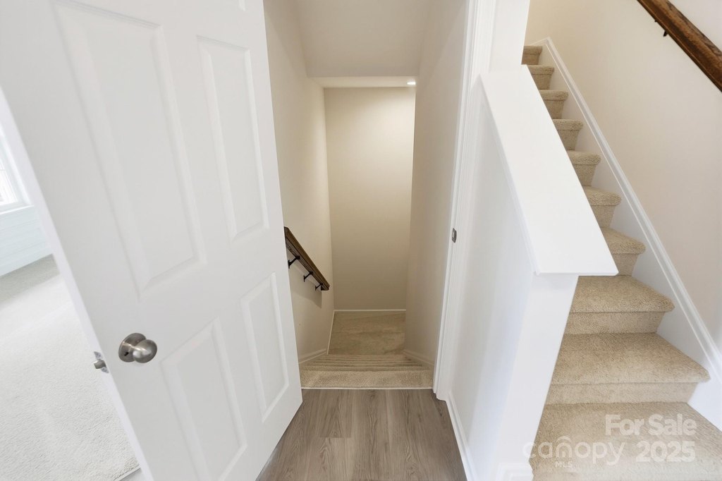 Charlotte, North Carolina, 28278, United States, 4 Bedrooms Bedrooms, ,3.5 BathroomsBathrooms,Residential,Forsale,2004569