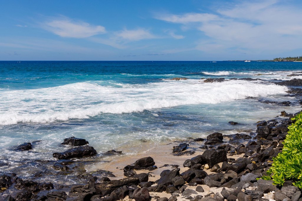 Kailua-Kona, Hawaii, 96740, United States, 1 Bedroom Bedrooms, ,2 BathroomsBathrooms,Residential,Forsale,2004417