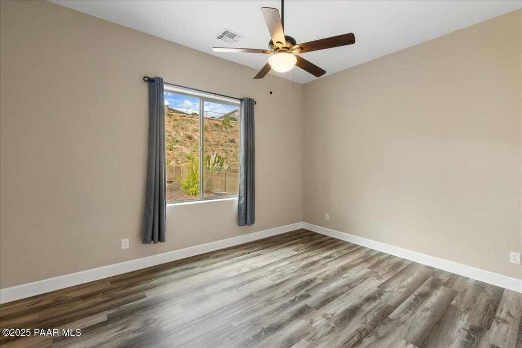 Prescott, Arizona, 86301, United States, 3 Bedrooms Bedrooms, ,2 BathroomsBathrooms,Residential,Forsale,1994058