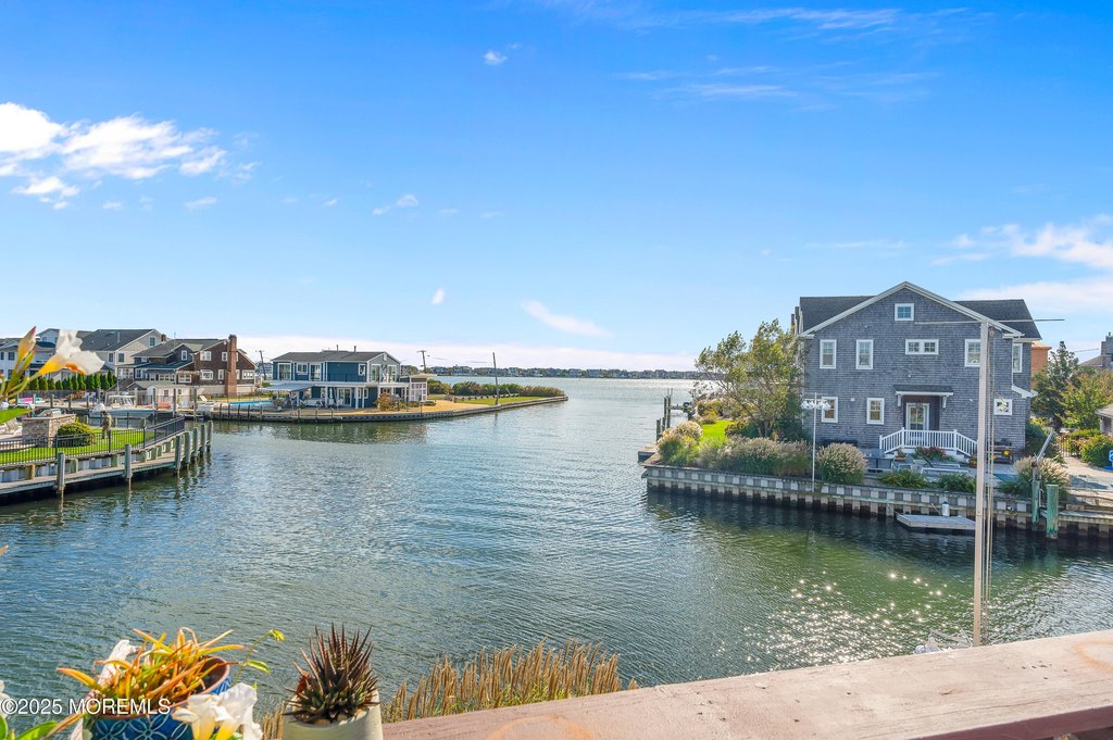 Point Pleasant, New Jersey, 08742, United States, 4 Bedrooms Bedrooms, ,3 BathroomsBathrooms,Residential,Forsale,1966091