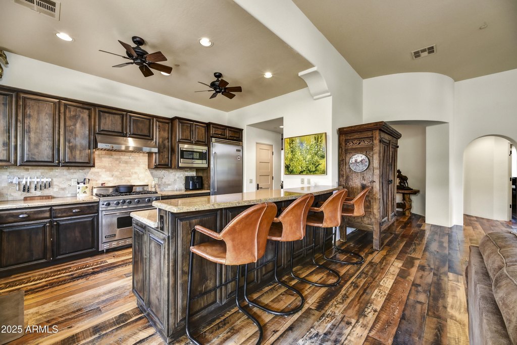 Gold Canyon, Arizona, 85118, United States, 2 Bedrooms Bedrooms, ,2 BathroomsBathrooms,Residential,Forsale,1971061