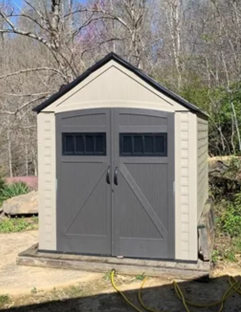 Celina, Tennessee, 38551, United States, ,Residential,Forsale,1999483