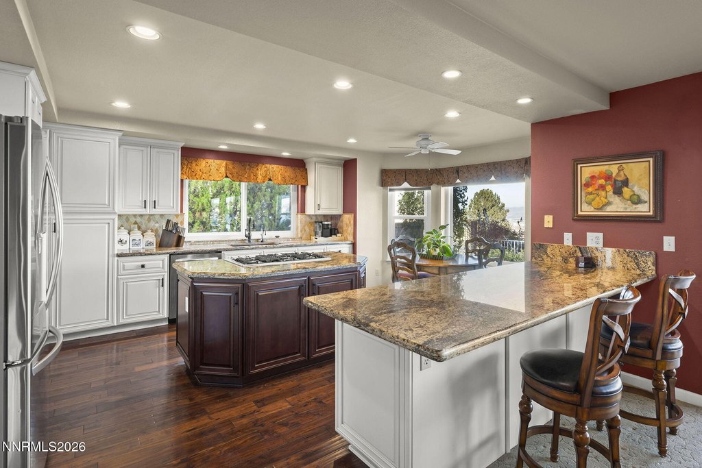 Reno, Nevada, 89519, United States, 3 Bedrooms Bedrooms, ,2.5 BathroomsBathrooms,Residential,Forsale,2012834