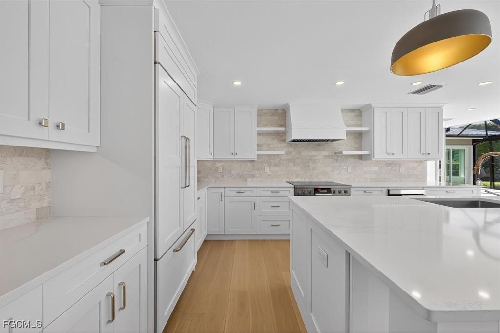 Sanibel, Florida, 33957, United States, 4 Bedrooms Bedrooms, ,3 BathroomsBathrooms,Residential,Forsale,1971925