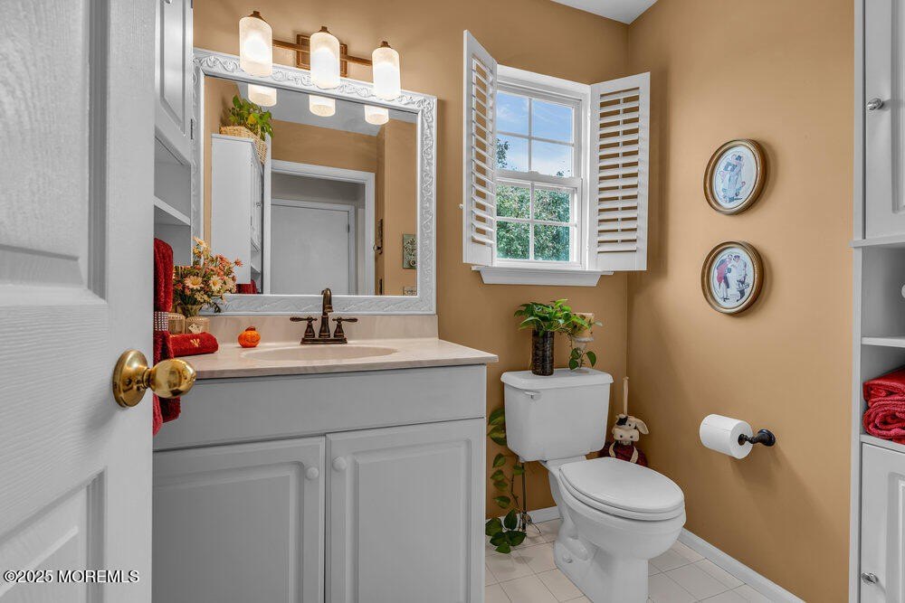 Toms River, New Jersey, 08753, United States, 4 Bedrooms Bedrooms, ,2.5 BathroomsBathrooms,Residential,Forsale,1994020