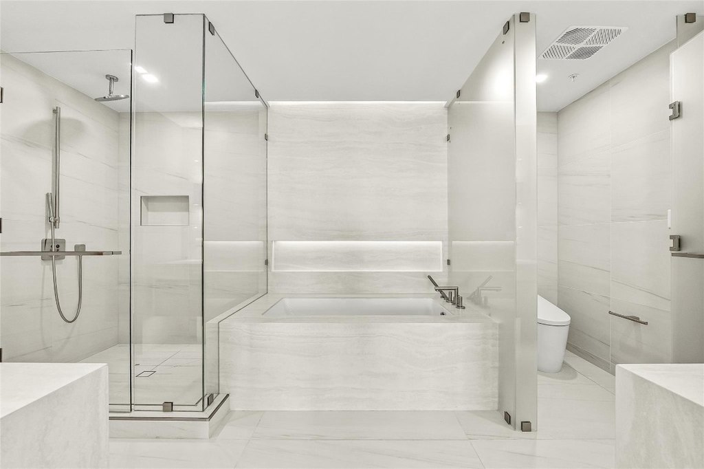 Pompano Beach, Florida, 33062, United States, 2 Bedrooms Bedrooms, ,2.5 BathroomsBathrooms,Residential,Forsale,2011543