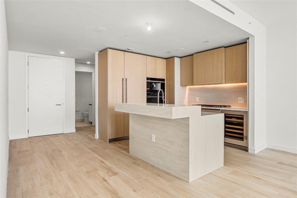 Pompano Beach, Florida, 33062, United States, 2 Bedrooms Bedrooms, ,2.5 BathroomsBathrooms,Residential,Forsale,2011543