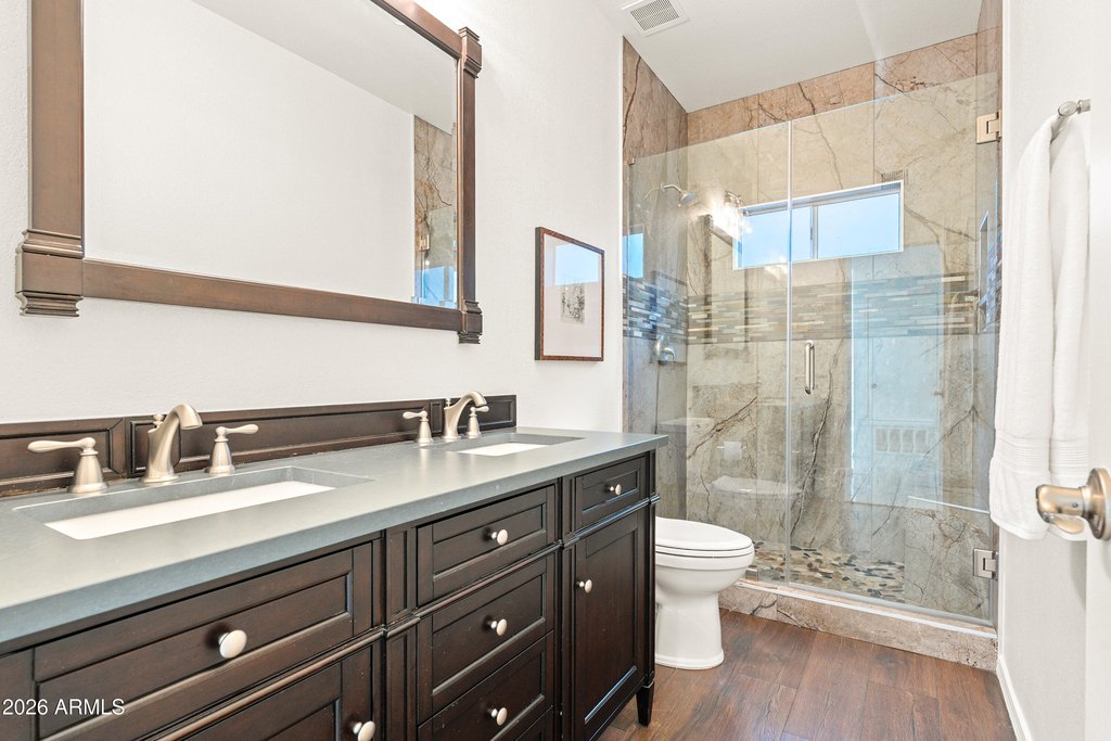 Phoenix, Arizona, 85048, United States, 5 Bedrooms Bedrooms, ,3 BathroomsBathrooms,Residential,Forsale,2015002