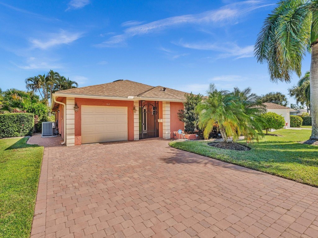 Boca Raton, Florida, 33432, United States, 2 Bedrooms Bedrooms, ,2 BathroomsBathrooms,Residential,Forsale,1996360