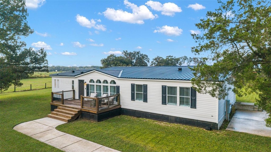 BELLEVIEW, Florida, 34420, United States, 4 Bedrooms Bedrooms, ,3 BathroomsBathrooms,Residential,Forsale,1994121