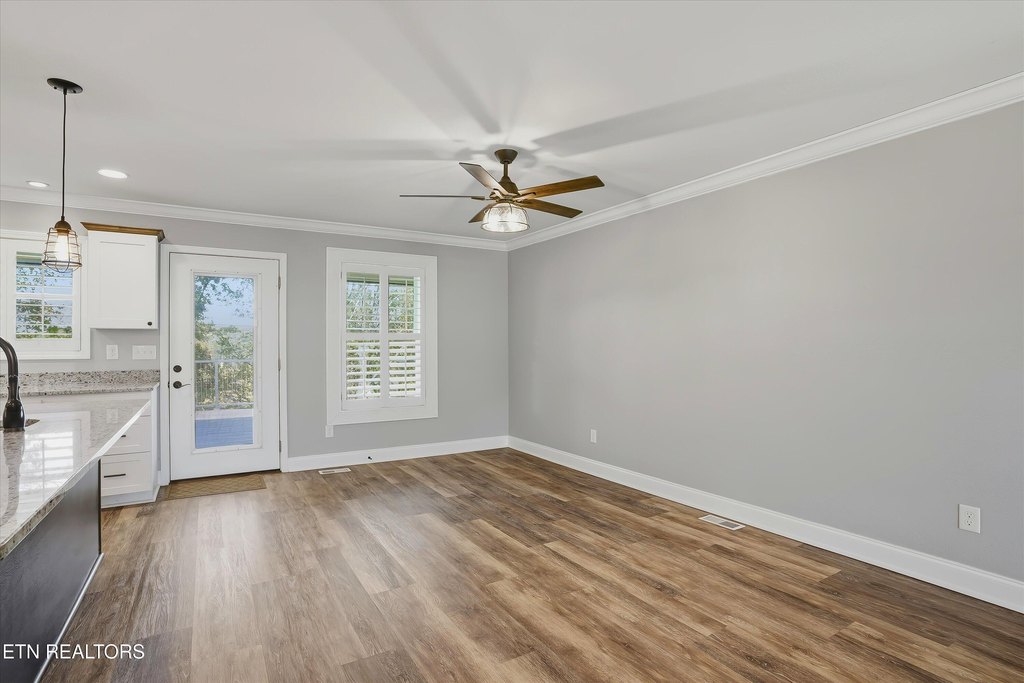 Maryville, Tennessee, 37804, United States, 4 Bedrooms Bedrooms, ,3 BathroomsBathrooms,Residential,Forsale,1973596