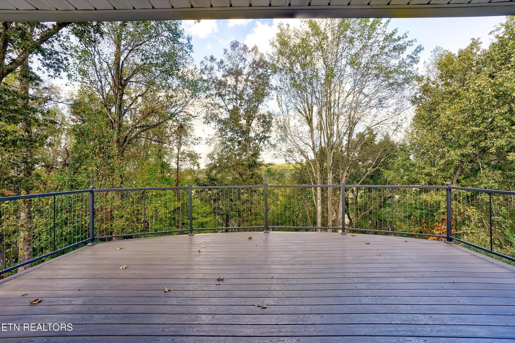 Maryville, Tennessee, 37804, United States, 4 Bedrooms Bedrooms, ,3 BathroomsBathrooms,Residential,Forsale,1973596