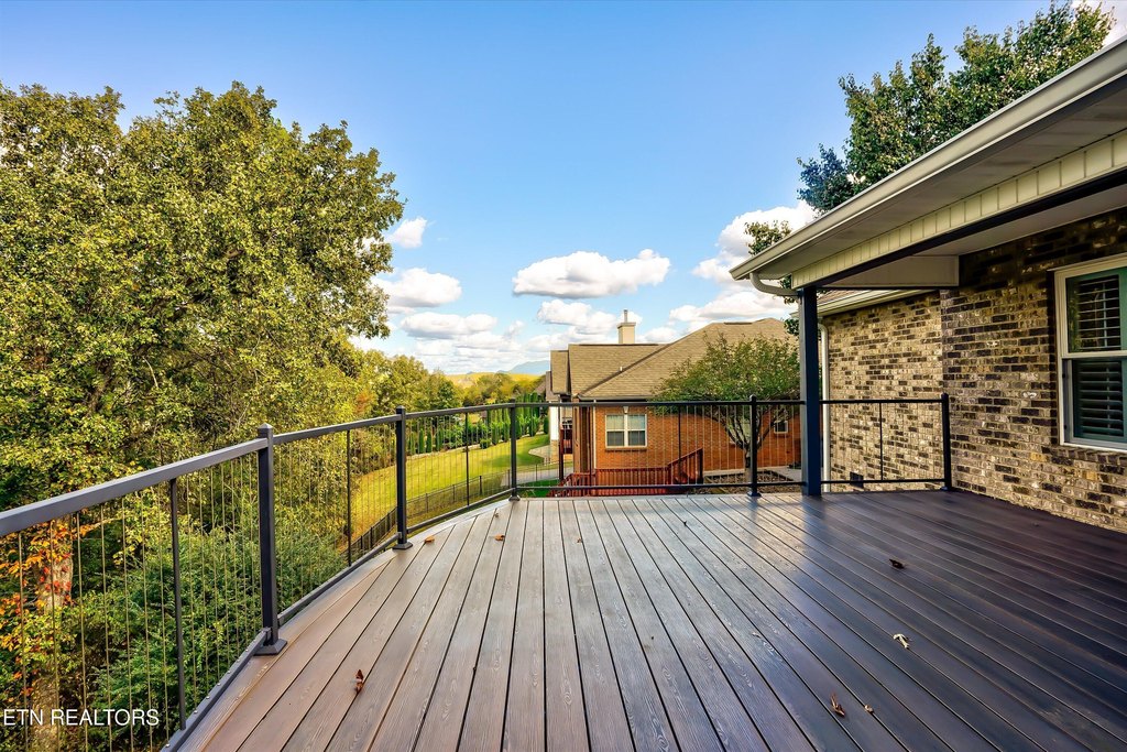 Maryville, Tennessee, 37804, United States, 4 Bedrooms Bedrooms, ,3 BathroomsBathrooms,Residential,Forsale,1973596