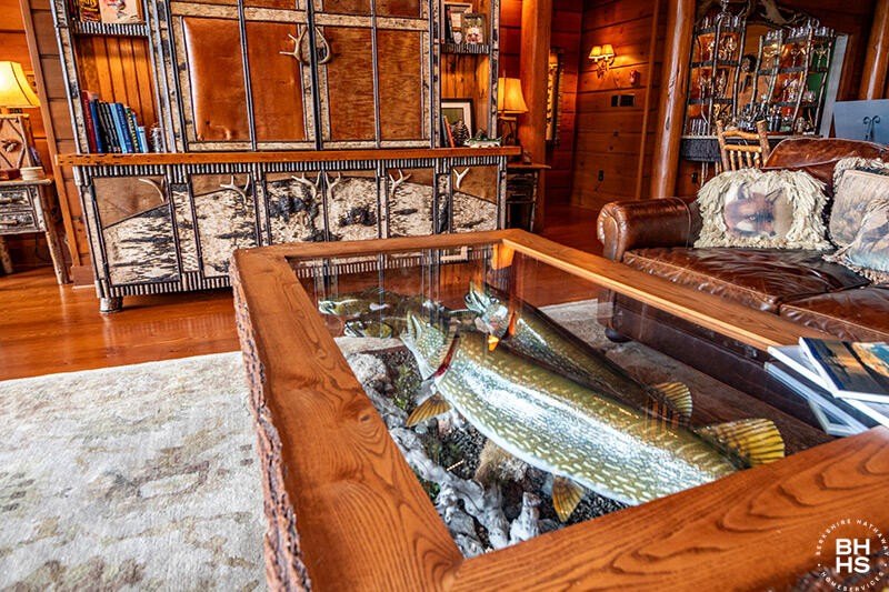 Saranac Lake, New York, 12983, United States, 7 Bedrooms Bedrooms, ,5 BathroomsBathrooms,Residential,Forsale,1999417