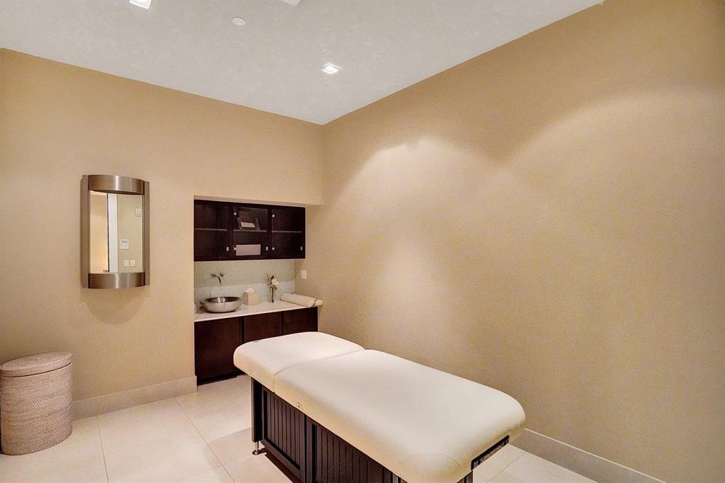 Fort Lauderdale, Florida, 33308, United States, 3 Bedrooms Bedrooms, ,3 BathroomsBathrooms,Residential,Forsale,1994086