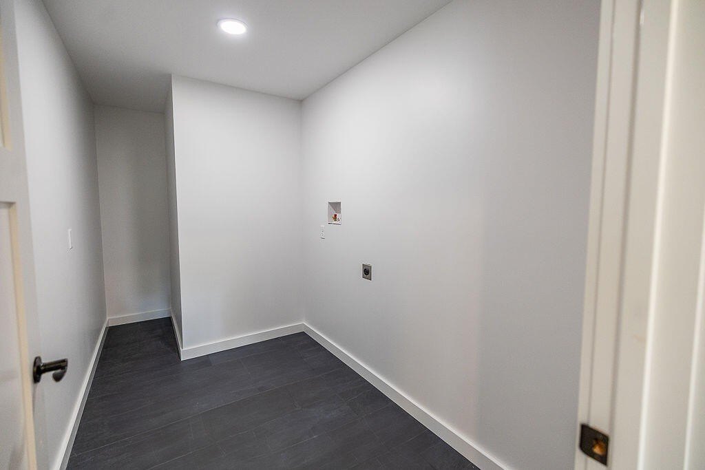 Turner, Maine, 04282, United States, 3 Bedrooms Bedrooms, ,2.5 BathroomsBathrooms,Residential,Forsale,1992719