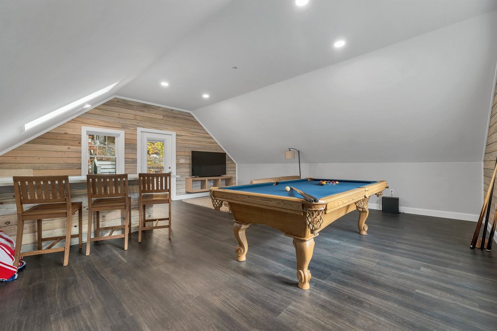 New Durham, New Hampshire, 03855, United States, 3 Bedrooms Bedrooms, ,3 BathroomsBathrooms,Residential,Forsale,2004714