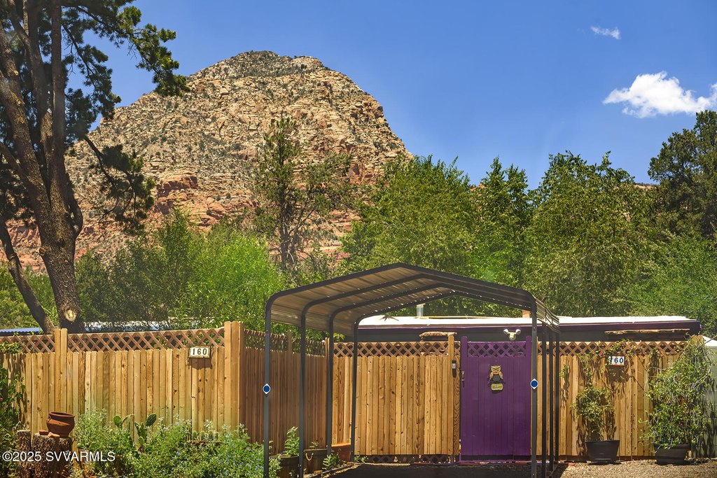 Sedona, Arizona, 86336, United States, 2 Bedrooms Bedrooms, ,1 BathroomBathrooms,Residential,Forsale,2004626