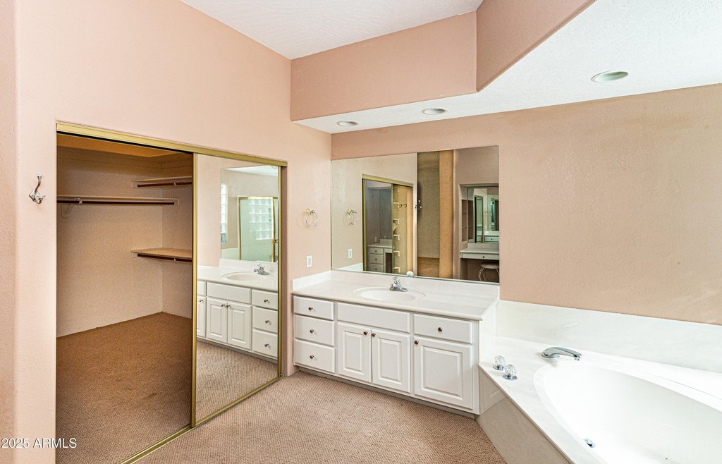 Sedona, Arizona, 86351, United States, 2 Bedrooms Bedrooms, ,2 BathroomsBathrooms,Residential,Forsale,2004627