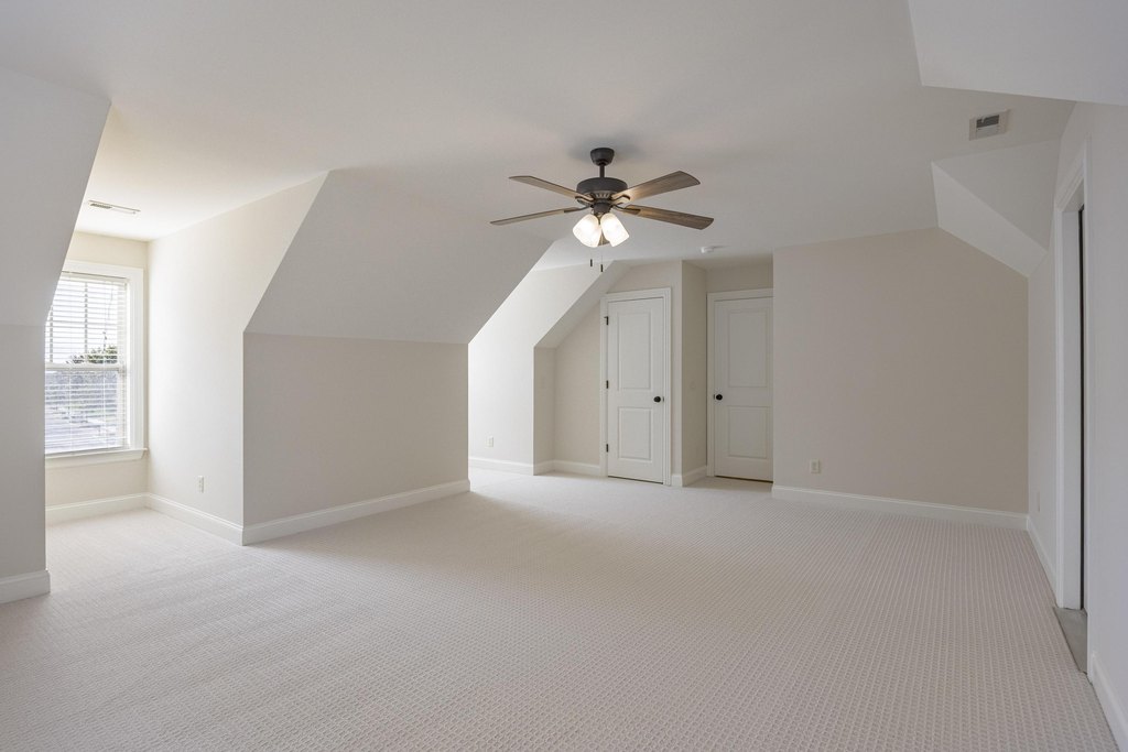 Chattanooga, Tennessee, 37415, United States, 4 Bedrooms Bedrooms, ,2.5 BathroomsBathrooms,Residential,Forsale,1995340