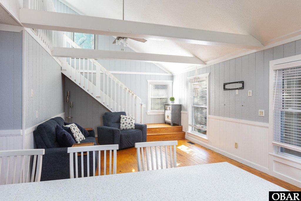 Corolla, North Carolina, 27927, United States, 5 Bedrooms Bedrooms, ,3 BathroomsBathrooms,Residential,Forsale,1993766