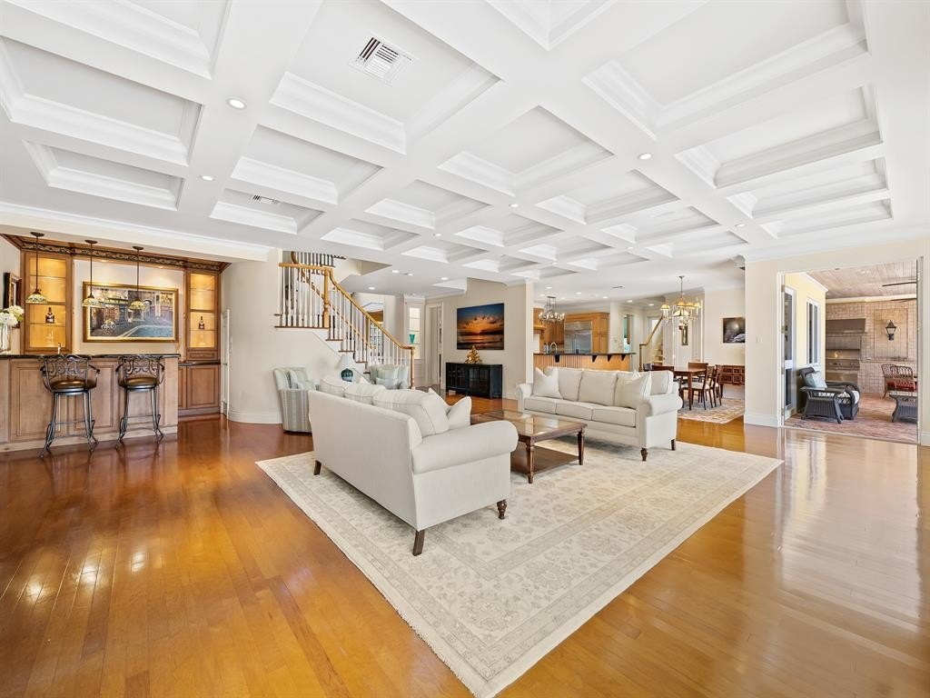 Fort Lauderdale, Florida, 33301, United States, 6 Bedrooms Bedrooms, ,5.5 BathroomsBathrooms,Residential,Forsale,1994075