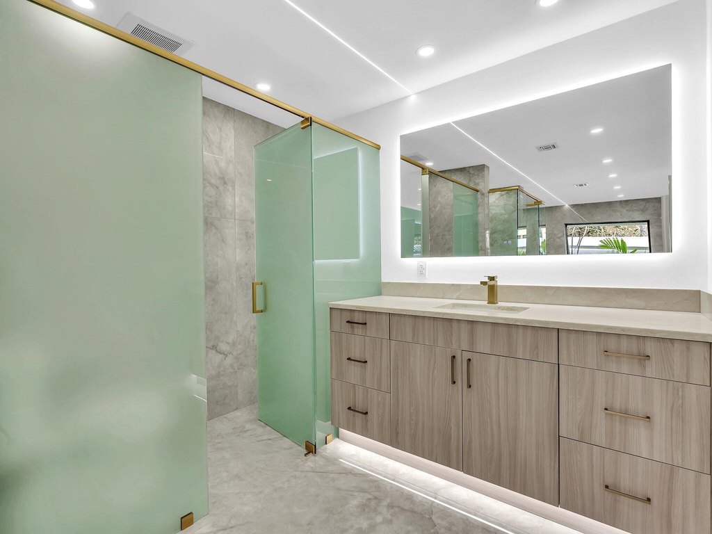 Boca Raton, Florida, 33433, United States, 5 Bedrooms Bedrooms, ,3.5 BathroomsBathrooms,Residential,Forsale,2009931