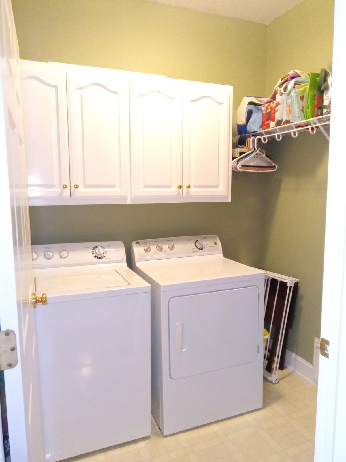 Cleveland, Tennessee, 37323, United States, 4 Bedrooms Bedrooms, ,2 BathroomsBathrooms,Residential,Forsale,1995311