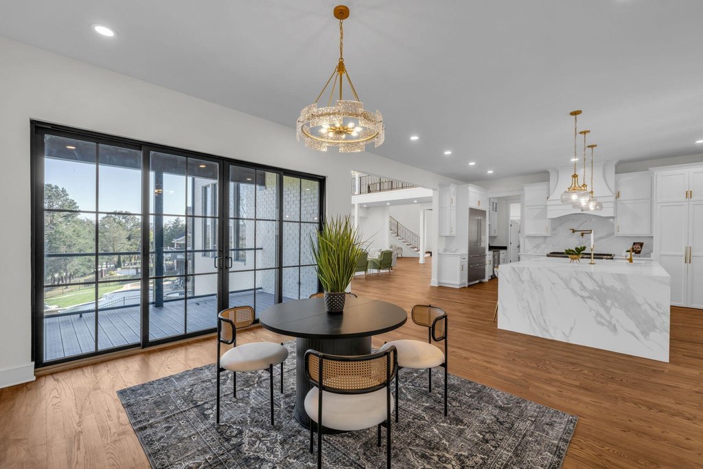 Ooltewah, Tennessee, 37363, United States, 5 Bedrooms Bedrooms, ,5.5 BathroomsBathrooms,Residential,Forsale,2009543