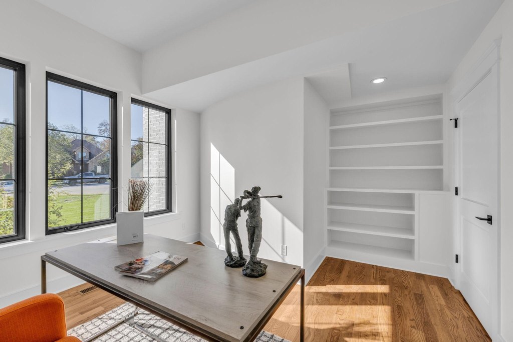 Ooltewah, Tennessee, 37363, United States, 5 Bedrooms Bedrooms, ,5.5 BathroomsBathrooms,Residential,Forsale,2009543