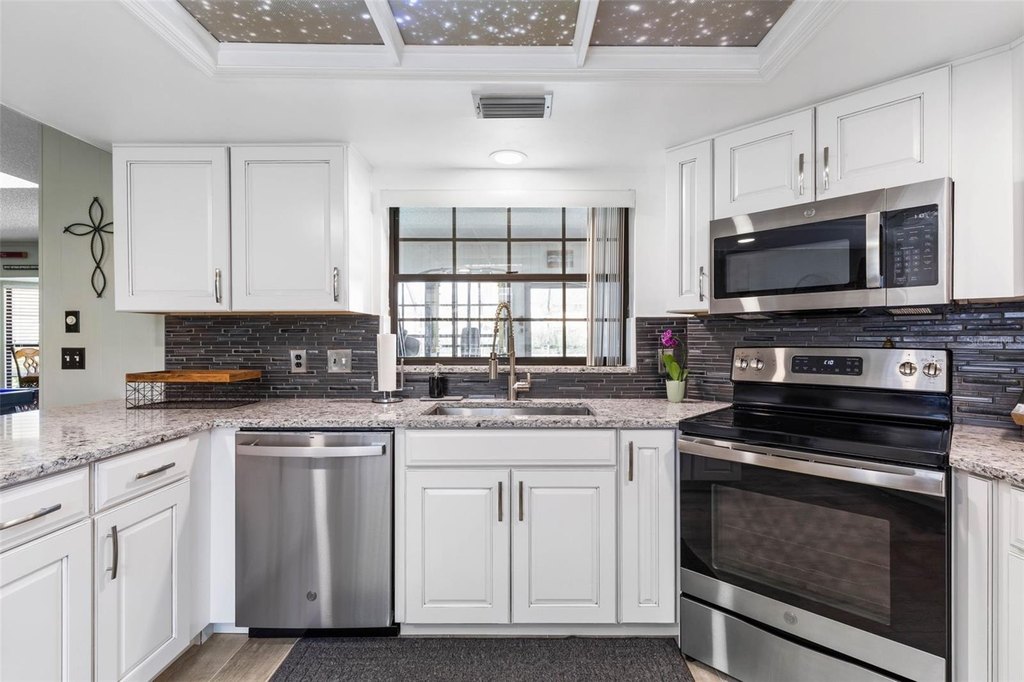 PALM COAST, Florida, 32137, United States, 3 Bedrooms Bedrooms, ,2 BathroomsBathrooms,Residential,Forsale,1990129