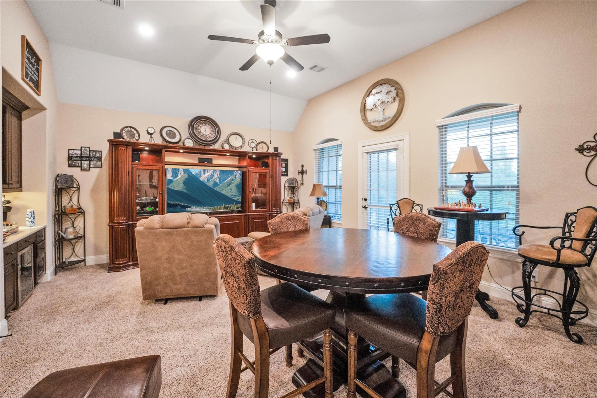 Pinehurst, Texas, 77362, United States, 5 Bedrooms Bedrooms, ,4 BathroomsBathrooms,Residential,Forsale,1973420