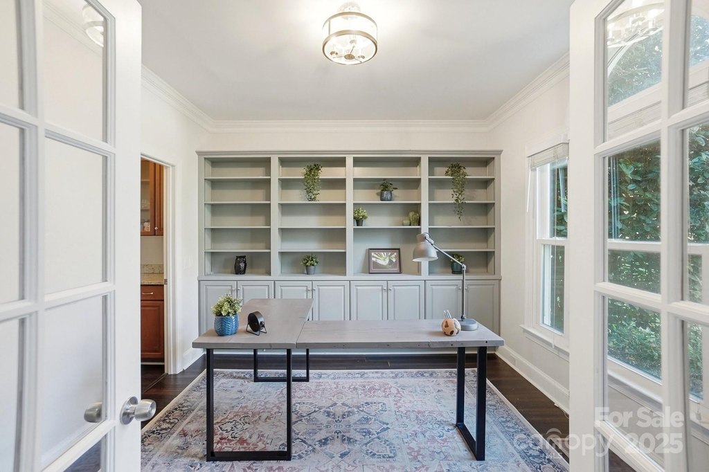 Charlotte, North Carolina, 28269, United States, 5 Bedrooms Bedrooms, ,3.5 BathroomsBathrooms,Residential,Forsale,2004568