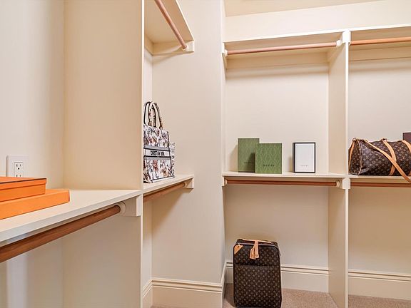 Healdsburg, California, 95448, United States, 3 Bedrooms Bedrooms, ,3.5 BathroomsBathrooms,Residential,Forsale,2014497