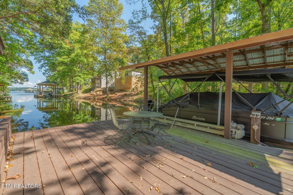 Lenoir City, Tennessee, 37772, United States, 3 Bedrooms Bedrooms, ,3 BathroomsBathrooms,Residential,Forsale,1973613