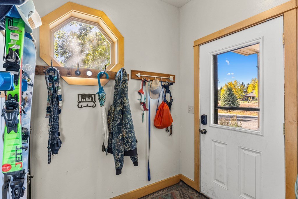 McCall, Idaho, 83638, United States, 3 Bedrooms Bedrooms, ,2 BathroomsBathrooms,Residential,Forsale,1996722