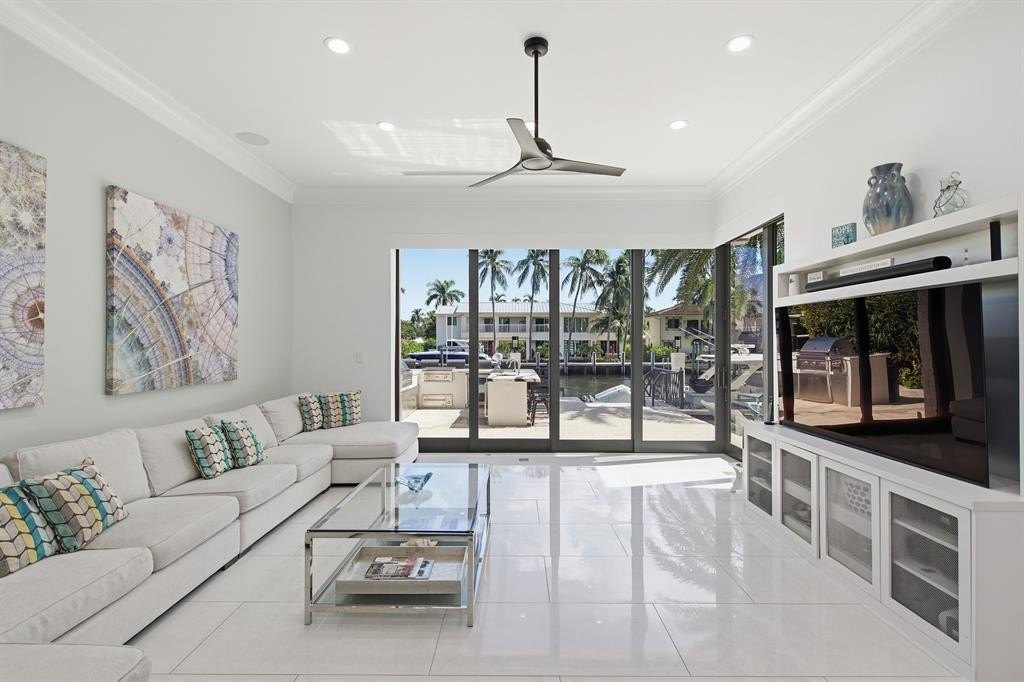 Fort Lauderdale, Florida, 33301, United States, 6 Bedrooms Bedrooms, ,6.5 BathroomsBathrooms,Residential,Forsale,1994085