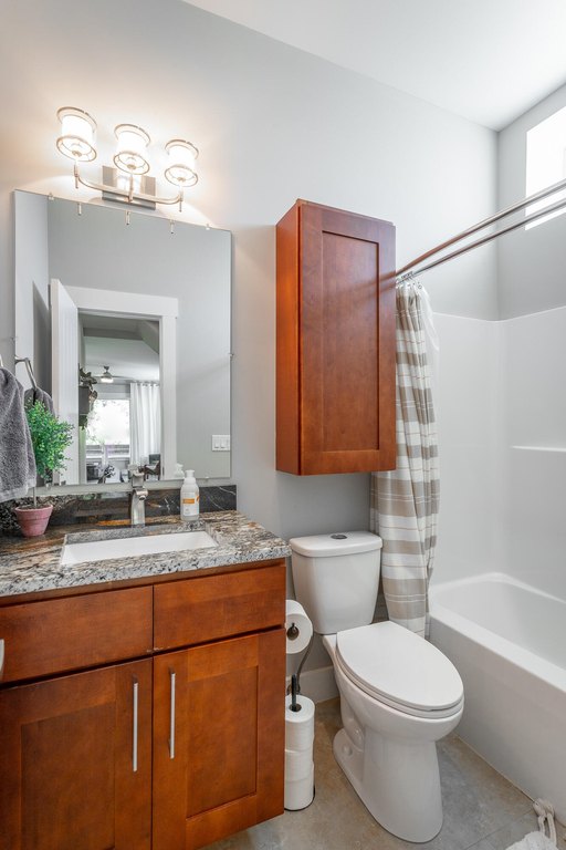 Chattanooga, Tennessee, 37405, United States, 4 Bedrooms Bedrooms, ,3.5 BathroomsBathrooms,Residential,Forsale,1995329