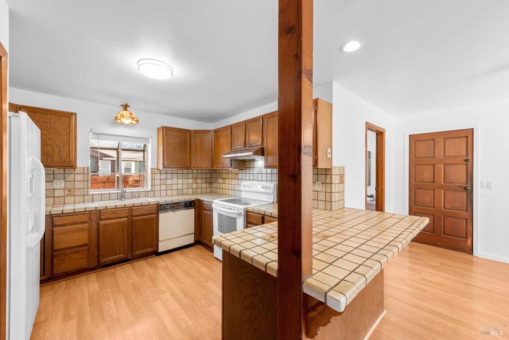 Napa, California, 94558, United States, 3 Bedrooms Bedrooms, ,2 BathroomsBathrooms,Residential,Forsale,2004743