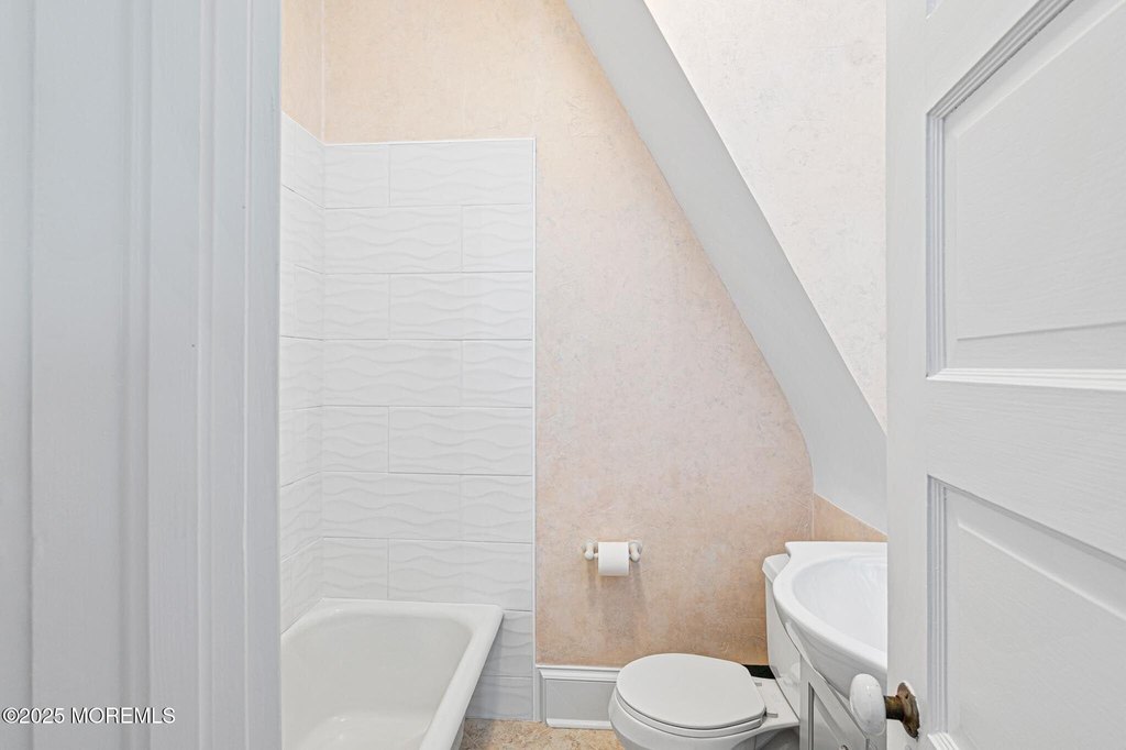 Bay Head, New Jersey, 08742, United States, 8 Bedrooms Bedrooms, ,6 BathroomsBathrooms,Residential,Forsale,1884429