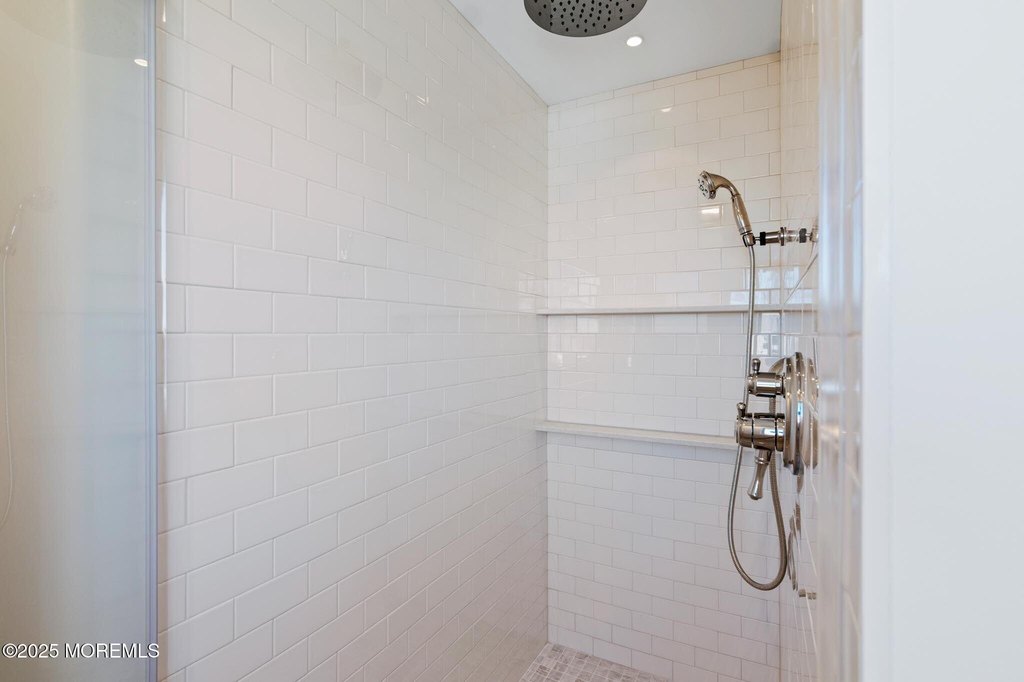 Bay Head, New Jersey, 08742, United States, 8 Bedrooms Bedrooms, ,6 BathroomsBathrooms,Residential,Forsale,1884429